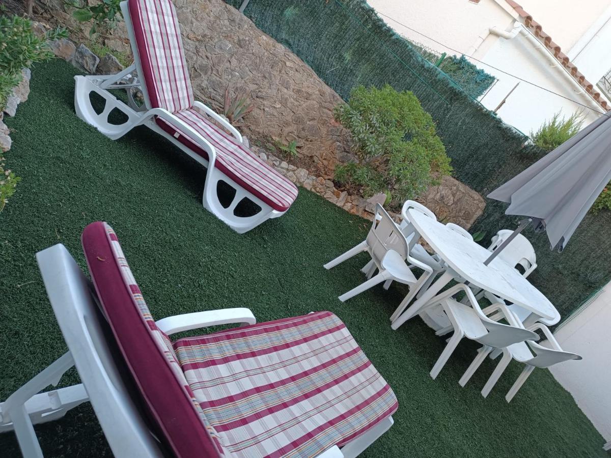 فيلا Casa Katy L' Escala المظهر الخارجي الصورة